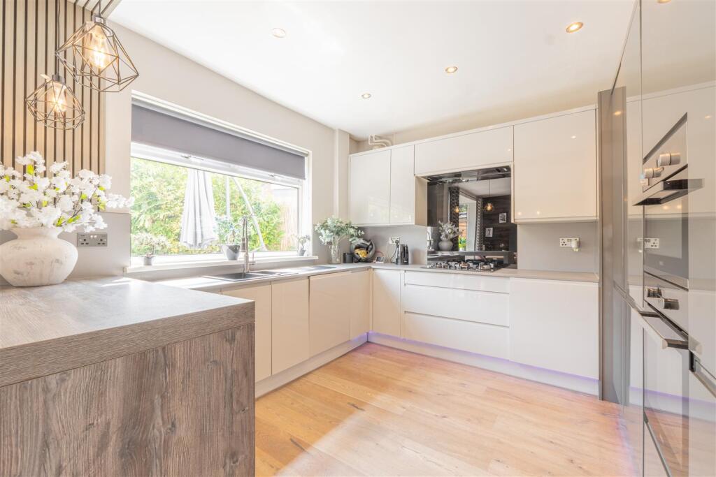 Additional image 32 of Gower Road, Halesowen