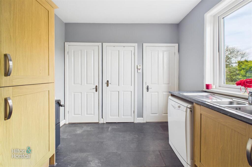 Additional image 7 of Wheatley Lane Road, Fence