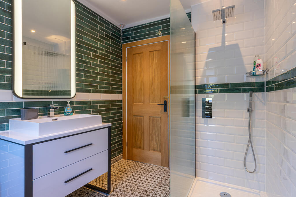 Additional image 18 of Sand Street