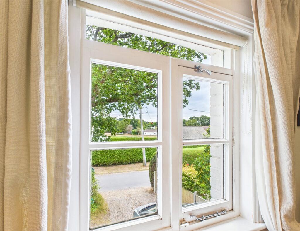 Additional image 18 of Croft Road, Neacroft, Christchurch, Dorset, BH23