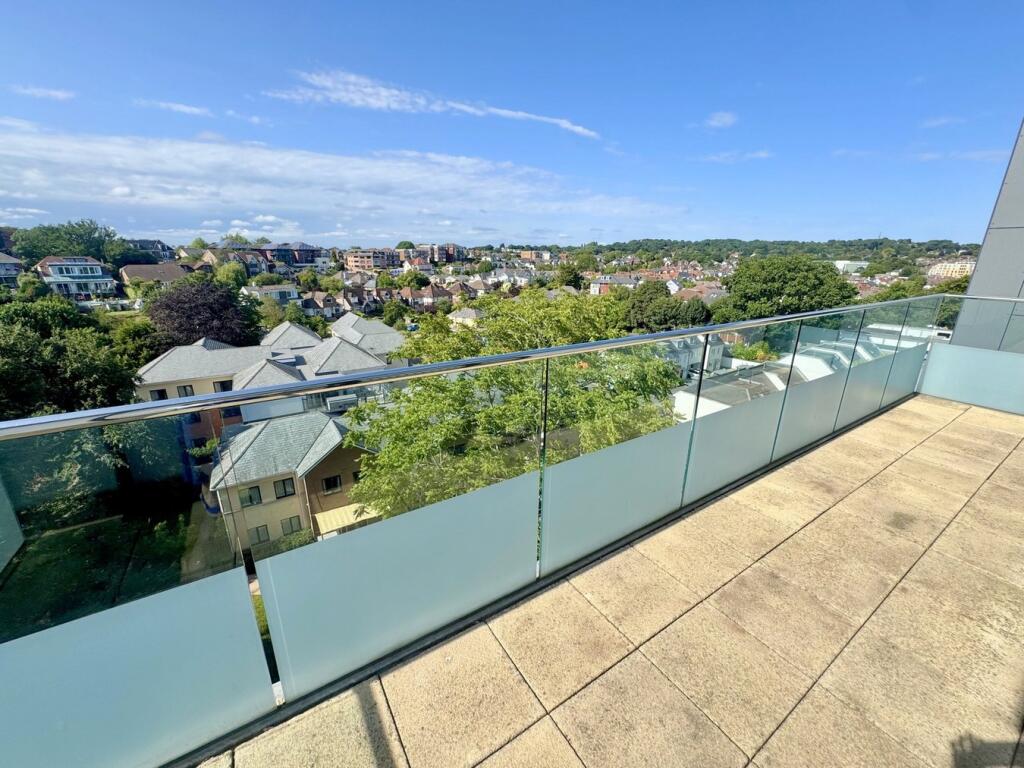 Additional image 5 of Parkstone Road, Poole, BH15
