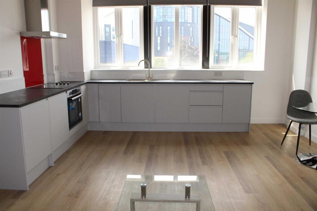 Additional image 3 of 150 High Street, West Bromwich