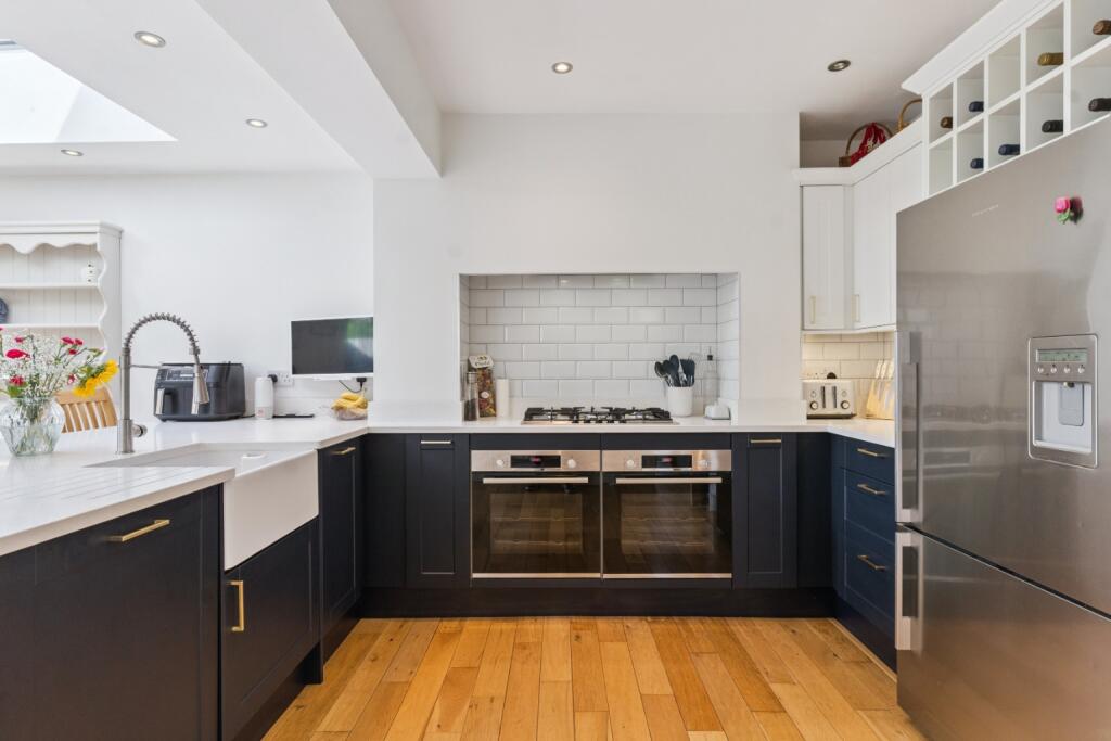 Additional image 8 of Two Oaks Drive, Welwyn, Hertfordshire, AL6 0EZ