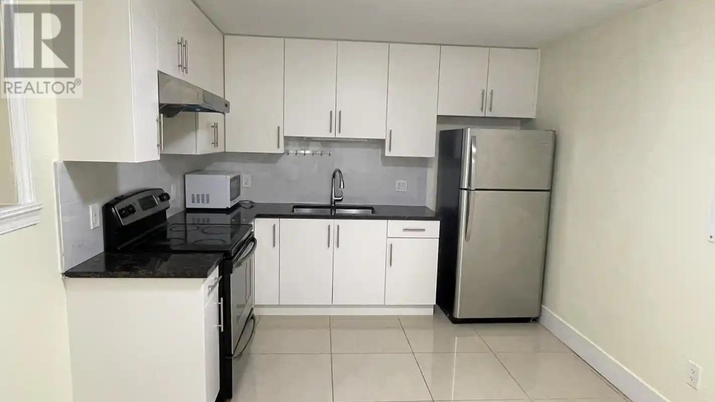 1492 SHERLOCK AVENUE|Burnaby, British Columbia V5A2M8