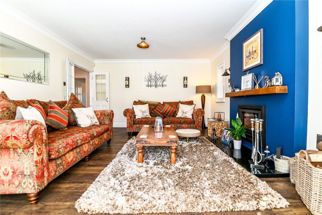 Additional image 36 of Willow Walk, Barton on Sea, New Milton, Hampshire, BH25