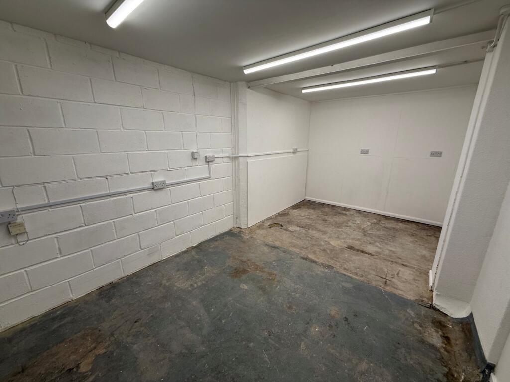 Additional image 7 of Unit 3 Oaklands Business Centre, 64 Elm Grove, Worthing, West Sussex, BN11