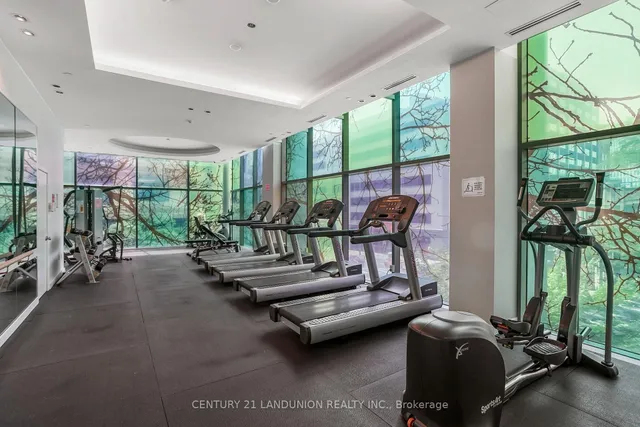 Additional image 17 of 38 Grenville St Unit 2801