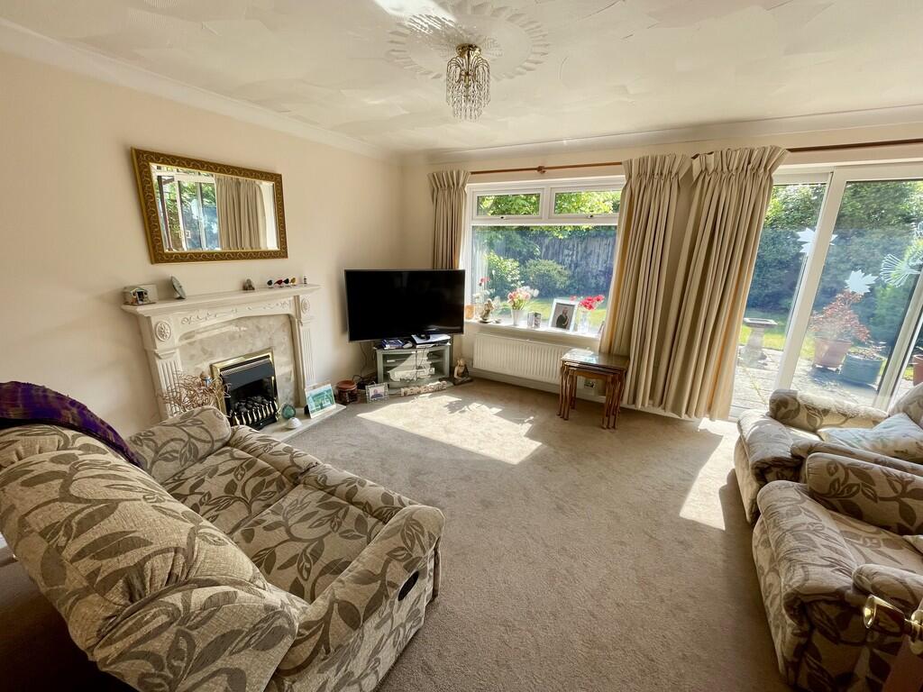 Additional image 3 of Beacon Gardens, Broadstone