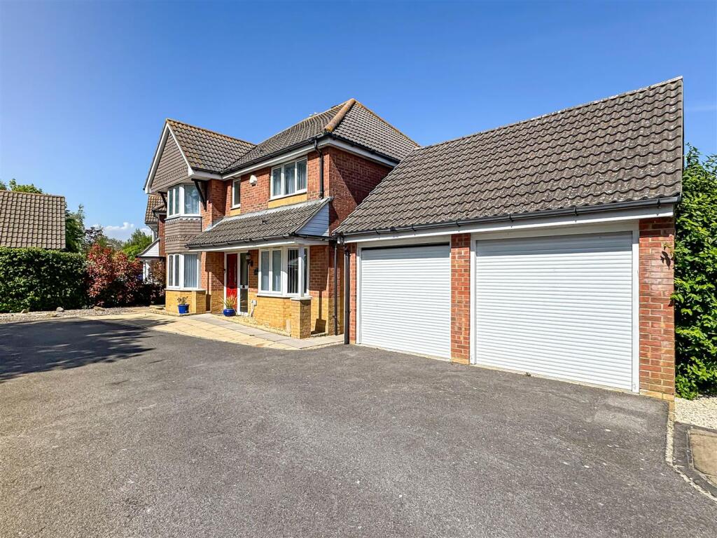 Additional image 26 of Linnet Close, Littlehampton