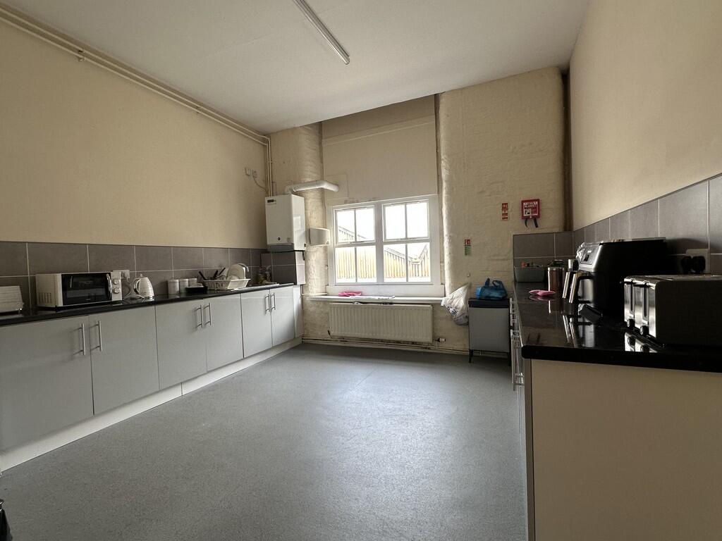 Additional image 4 of Law Street, Cleckheaton