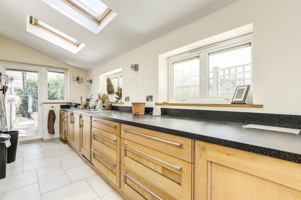 Additional image 7 of Valentine Close, Offington, Worthing, West Sussex, BN14