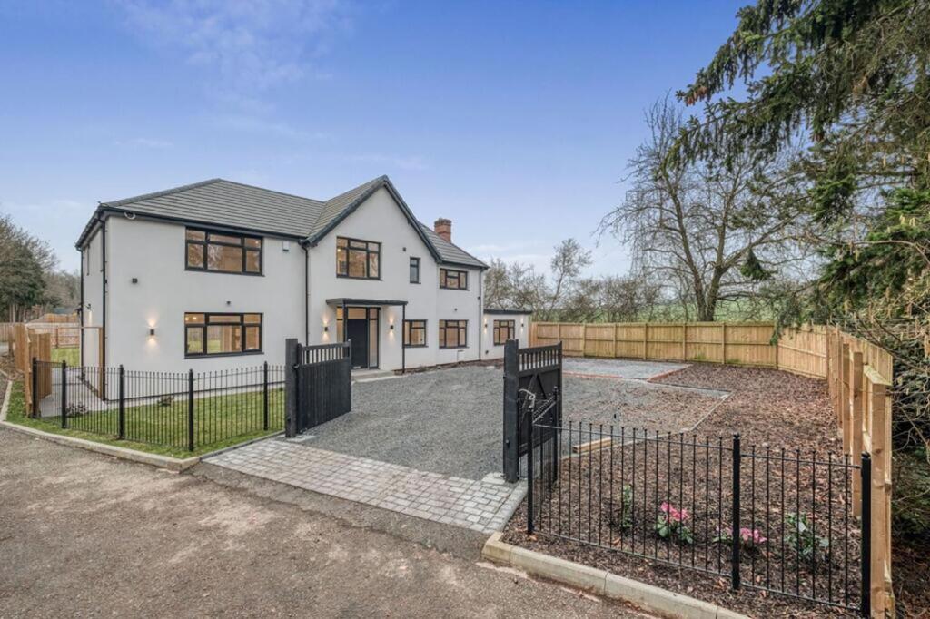 Additional image 19 of Hanbury Road, Stoke Prior