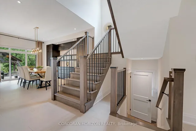 Additional image 7 of 521 Bridgemill Cres