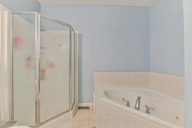 Additional image 12 of 110 Activa Ave Unit E-31