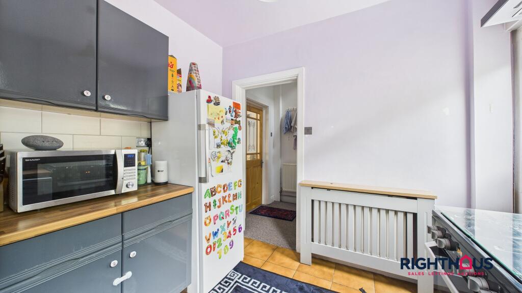 Additional image 7 of Midland Terrace, Bradford, BD2