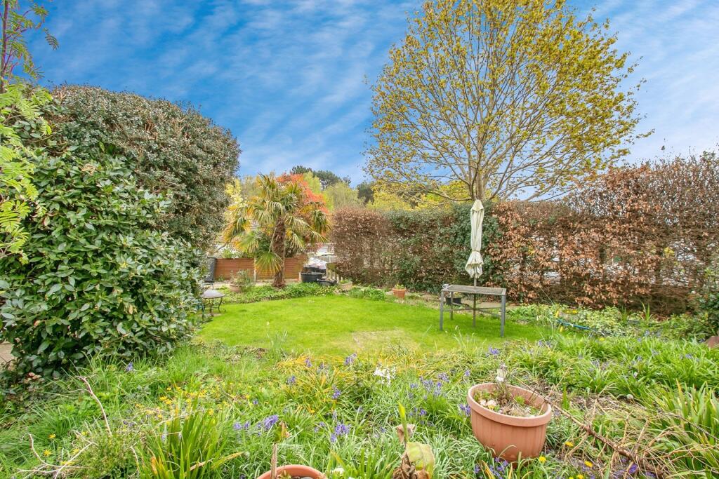 Additional image 9 of Frensham Close, BOURNEMOUTH, Dorset, BH10