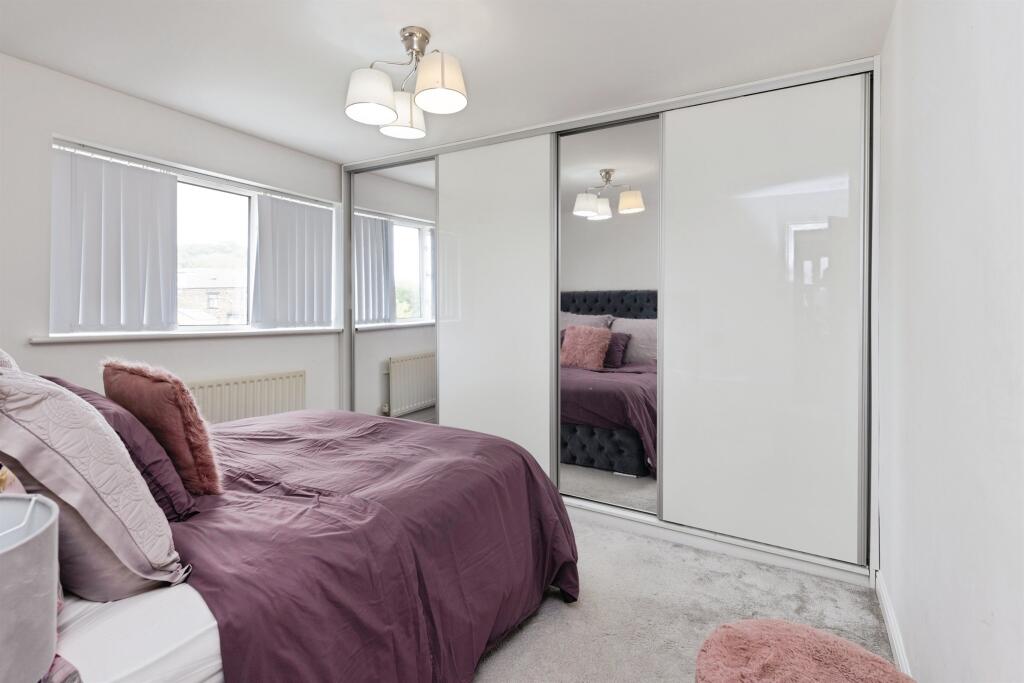 Additional image 8 of Hollybank Road, Bradford