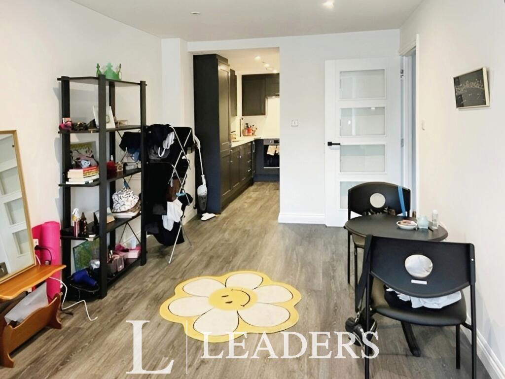 Additional image 3 of New Road