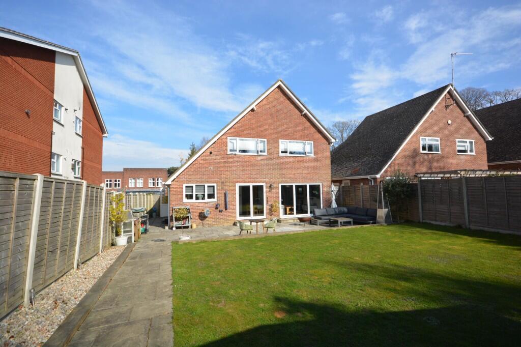 Additional image 13 of Dunyeats Road, Broadstone, Dorset, BH18