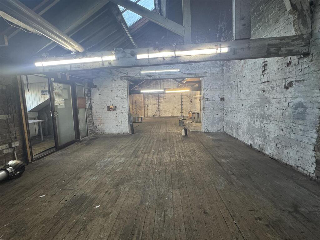 Additional image 6 of Farnham Road, Great Horton