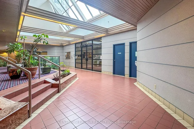 Additional image 5 of 150 Alton Towers Circ Unit 710