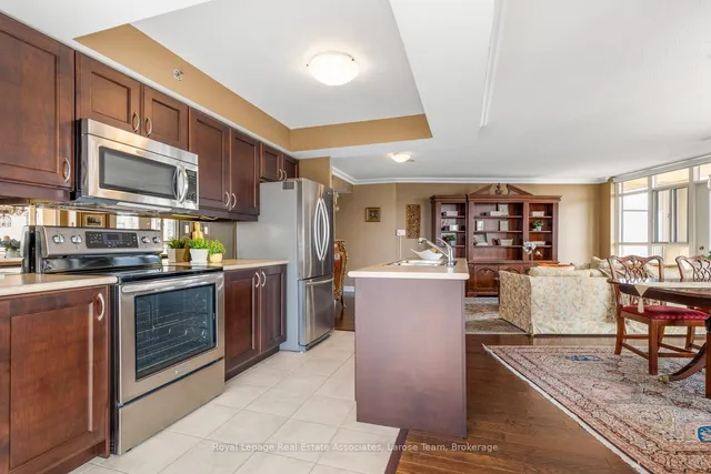 Additional image 12 of 3 Marine Parade Dr Unit 1606