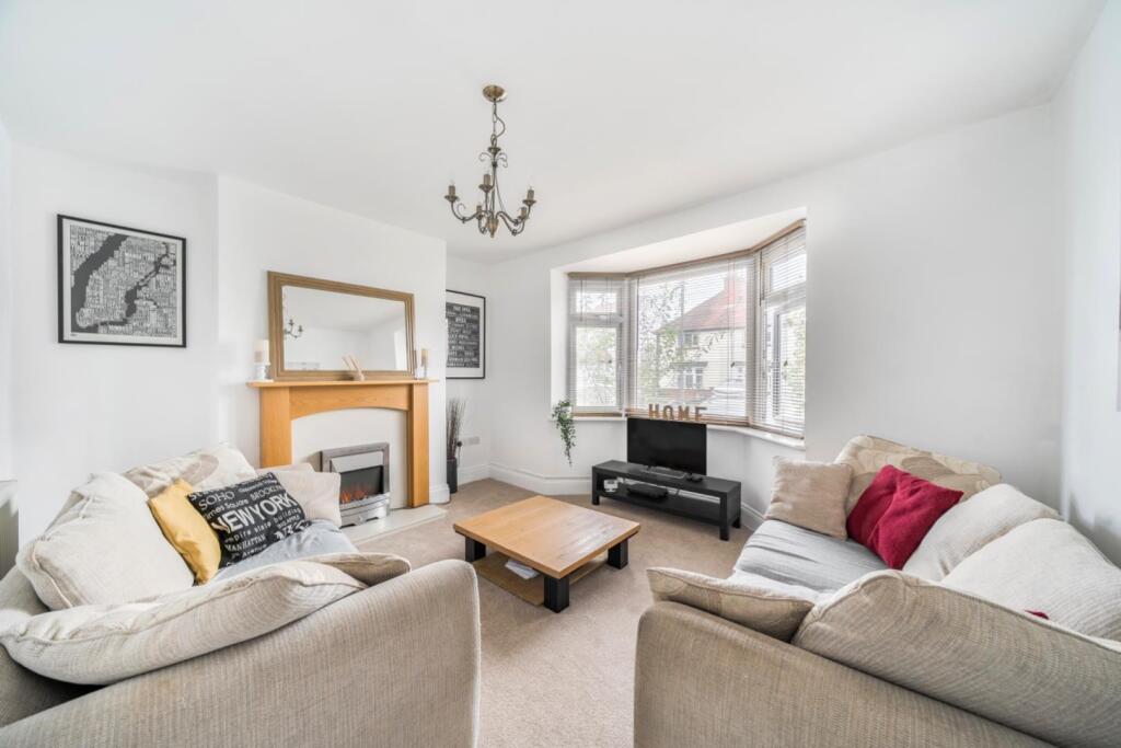 Additional image 2 of The Meadway, Redditch B97