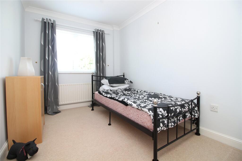 Additional image 6 of Seaward Avenue, Barton On Sea, Hampshire, BH25