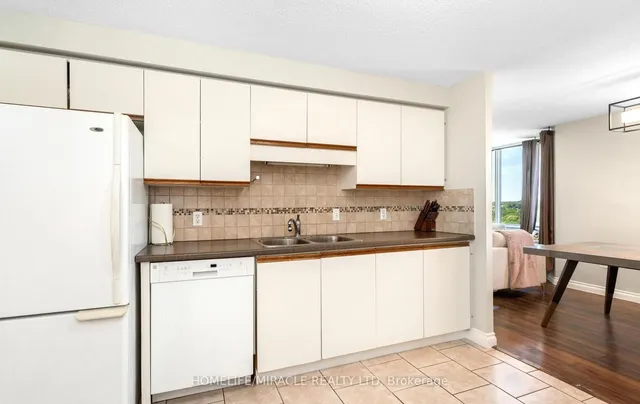 Additional image 27 of 35 Green Valley Dr Unit 1705