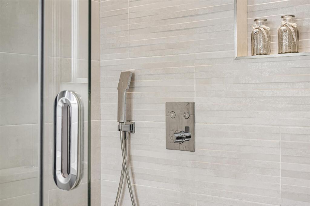 Additional image 33 of Cuckmere Road, Seaford