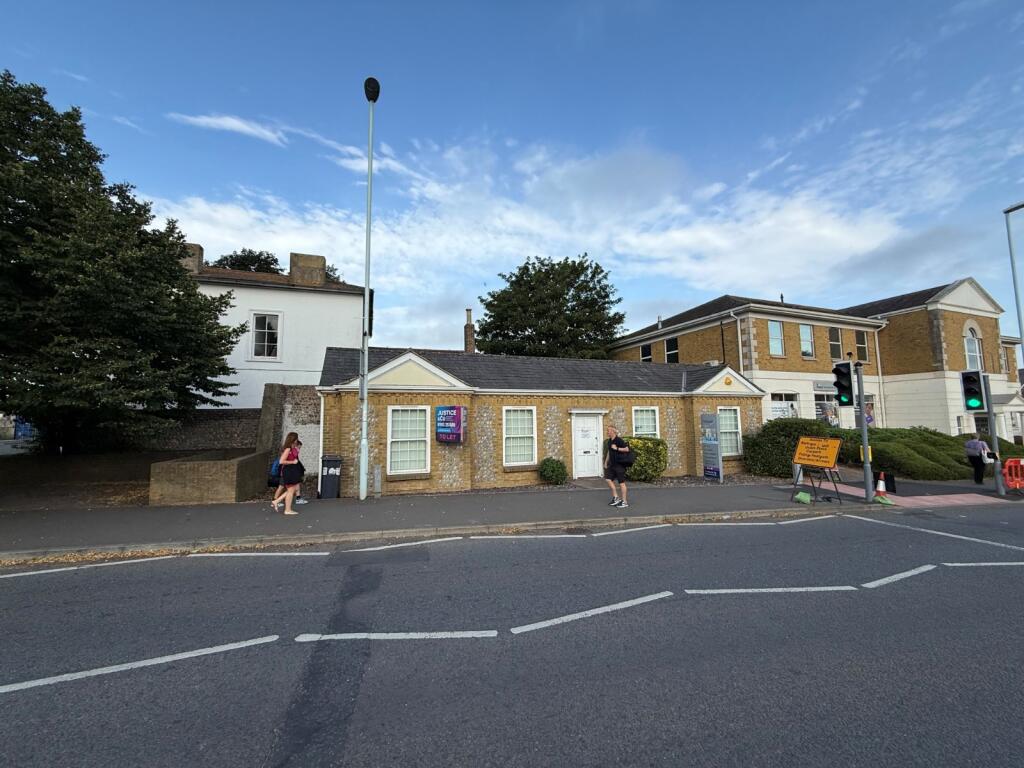 Additional image 7 of Rowland House, 65 High Street, Worthing, West Sussex, BN11