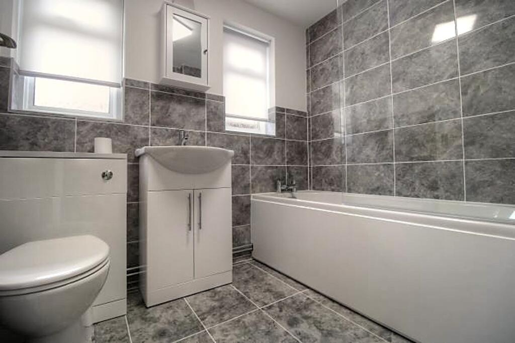 Additional image 6 of Oak Tree Lane, Eastbourne, BN23