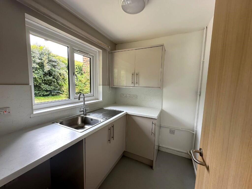 Additional image 7 of Freeman Close, BN18