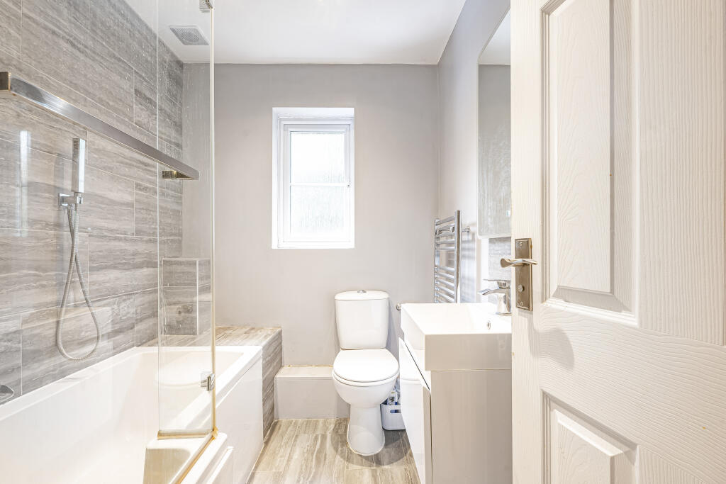 Additional image 9 of Rivenhall End, Welwyn Garden City, Hertfordshire, AL7