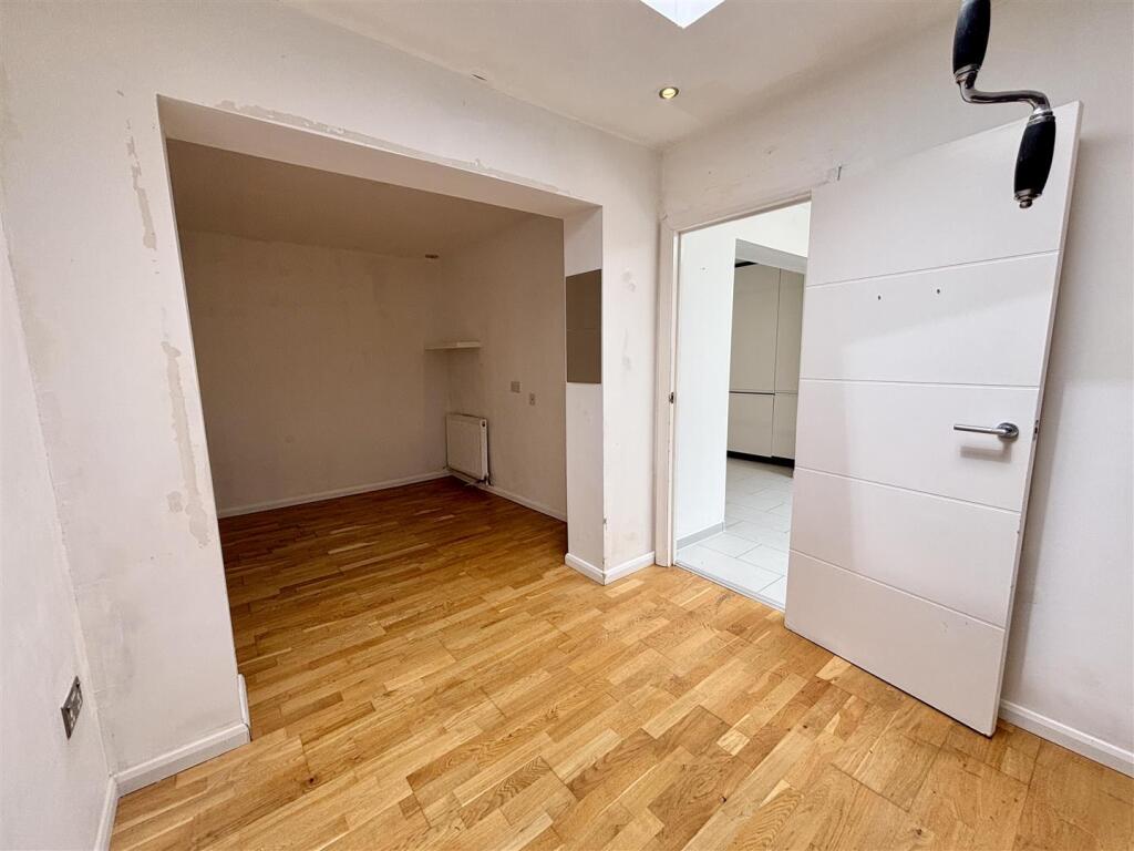 Additional image 23 of Lincoln Avenue, Peacehaven