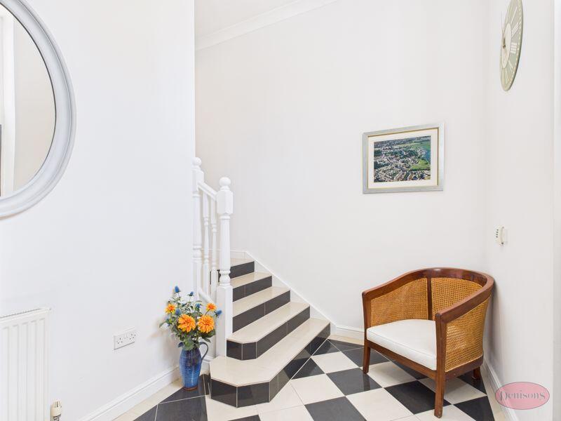 Additional image 6 of Town Centre