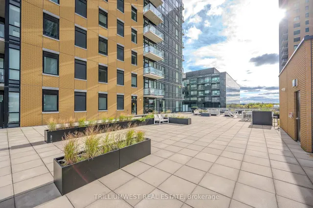 Additional image 37 of 100 Garment St Unit 216