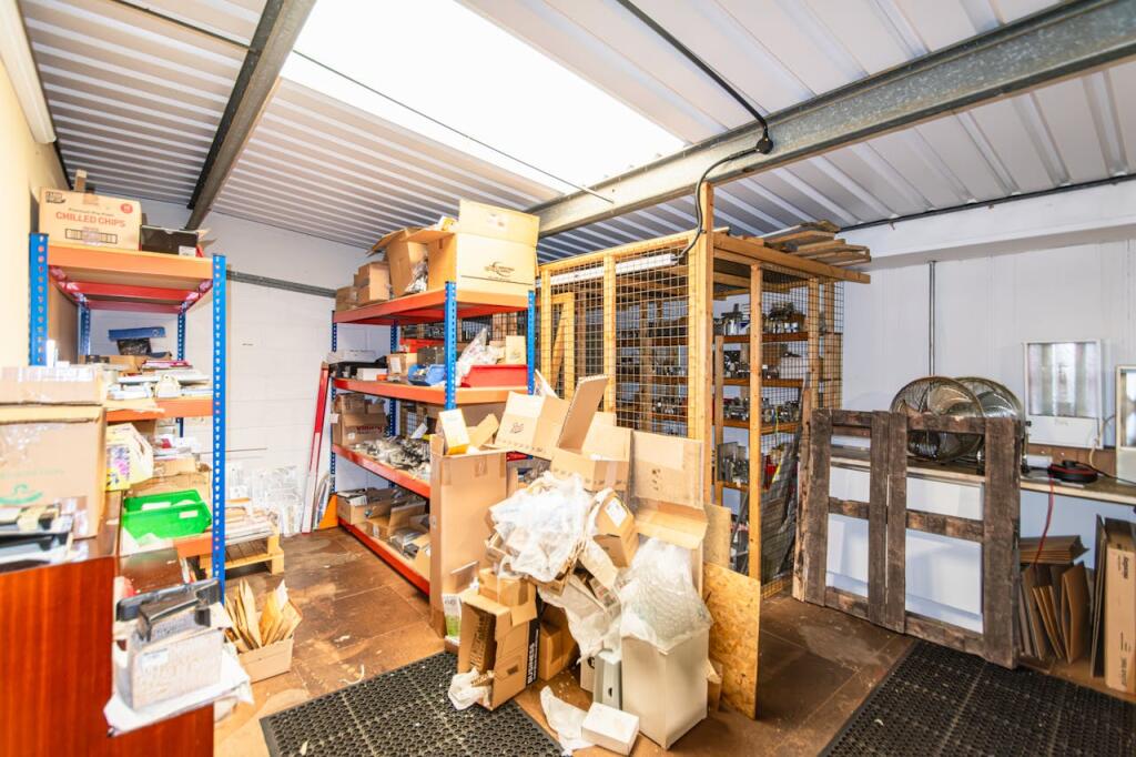 Additional image 5 of Unit B2, Forelle Centre, Black Moor Road, Ebblake Industrial Estate, Verwood, BH31 6BB