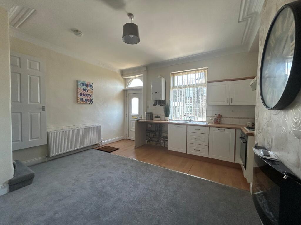 Additional image 4 of Beacon Street, Bank Top, Bradford, BD7