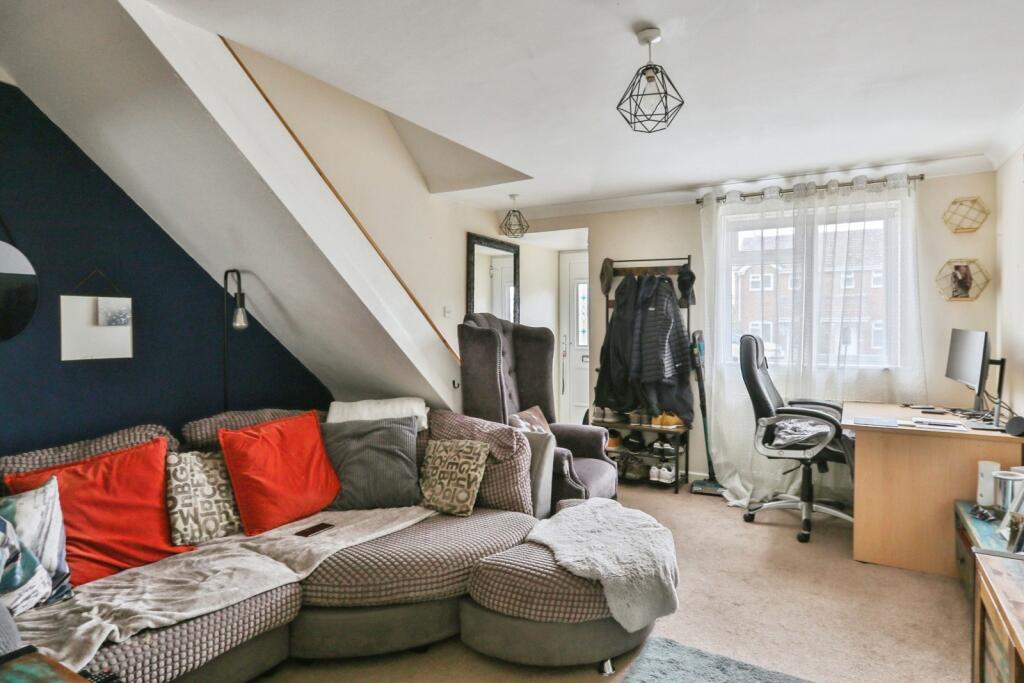 Primary image of Southbrook Close, Canford Heath, Poole, Dorset, BH17