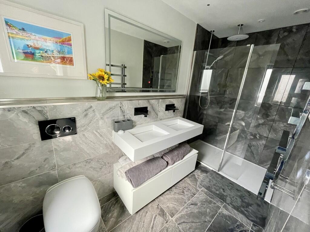 Additional image 22 of Ashwood Drive, Broadstone