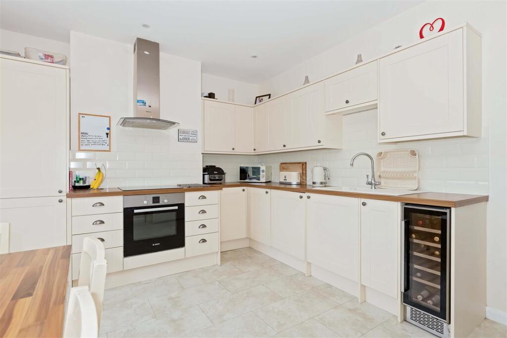 Additional image 32 of Grand Avenue, Worthing