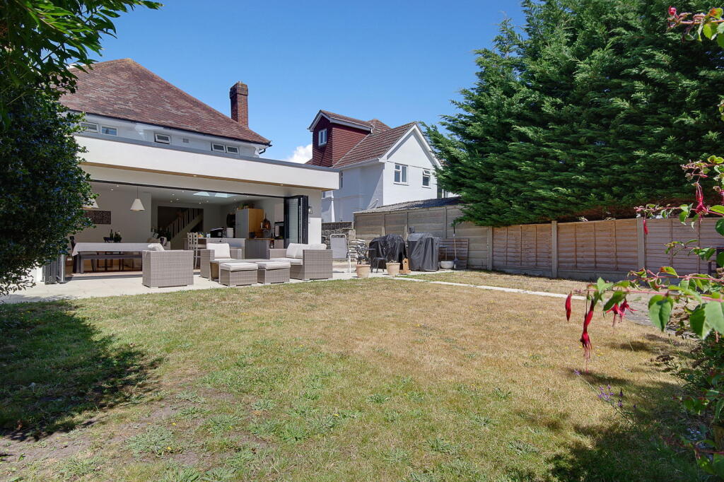 Additional image 26 of Thistlebarrow Road,Bournemouth,BH7 7AL