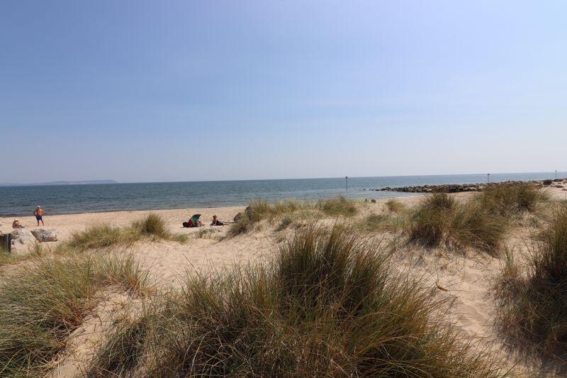 Additional image 18 of Mudeford Sand Spit hut 241