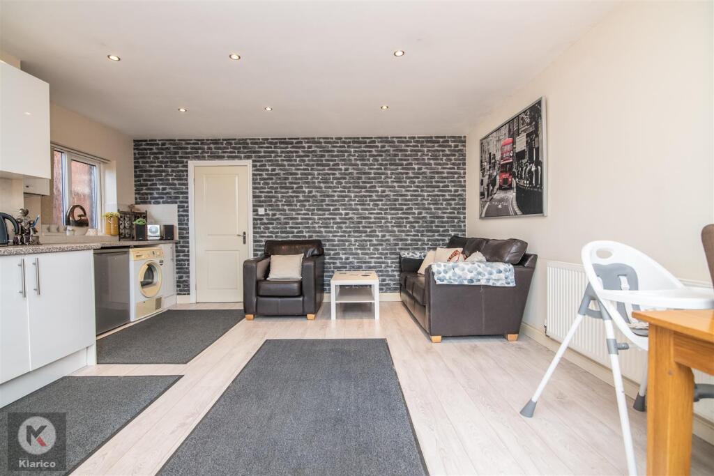 Additional image 5 of Bayford Avenue, Sheldon