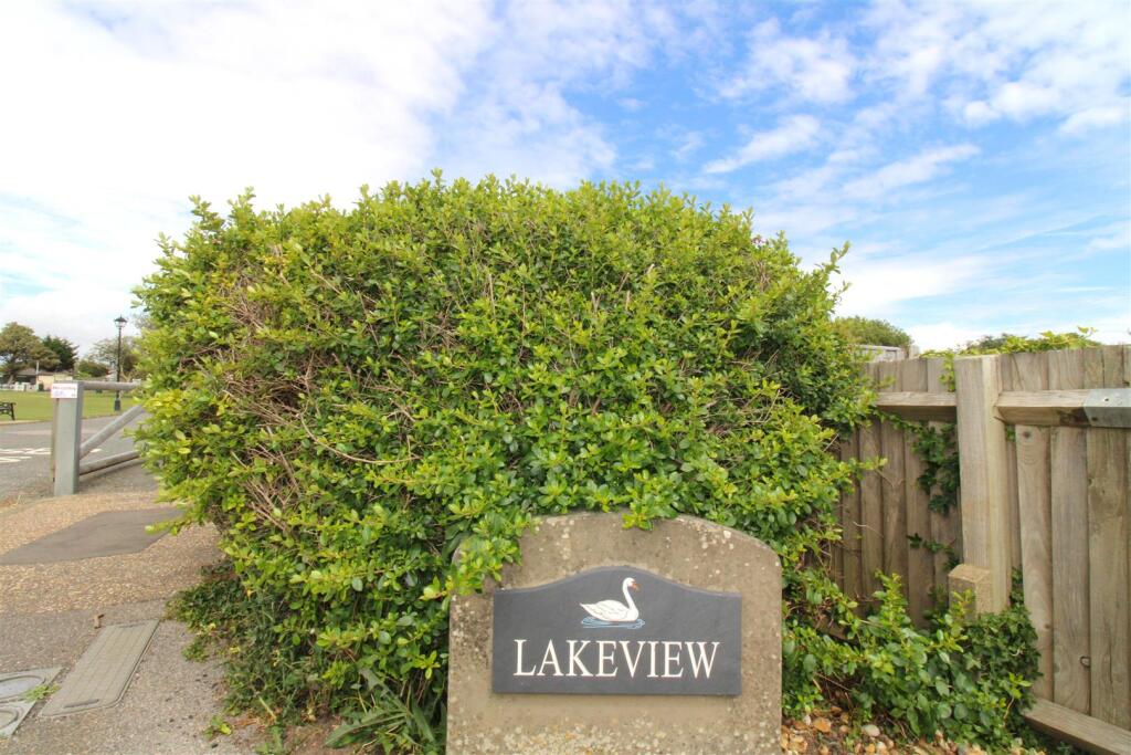 Additional image 35 of Hendon Avenue, Rustington, Littlehampton