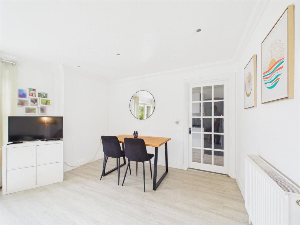 Additional image 19 of Holdenhurst Road, Bournemouth, Dorset, BH8