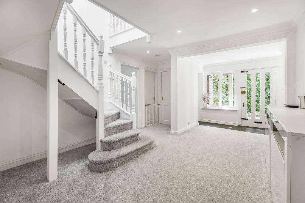 Additional image 12 of Orchard Road, Tewin, Welwyn, AL6