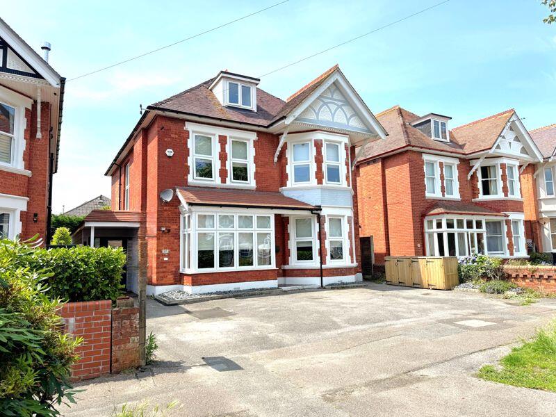 Additional image 24 of Grand Avenue, Southbourne