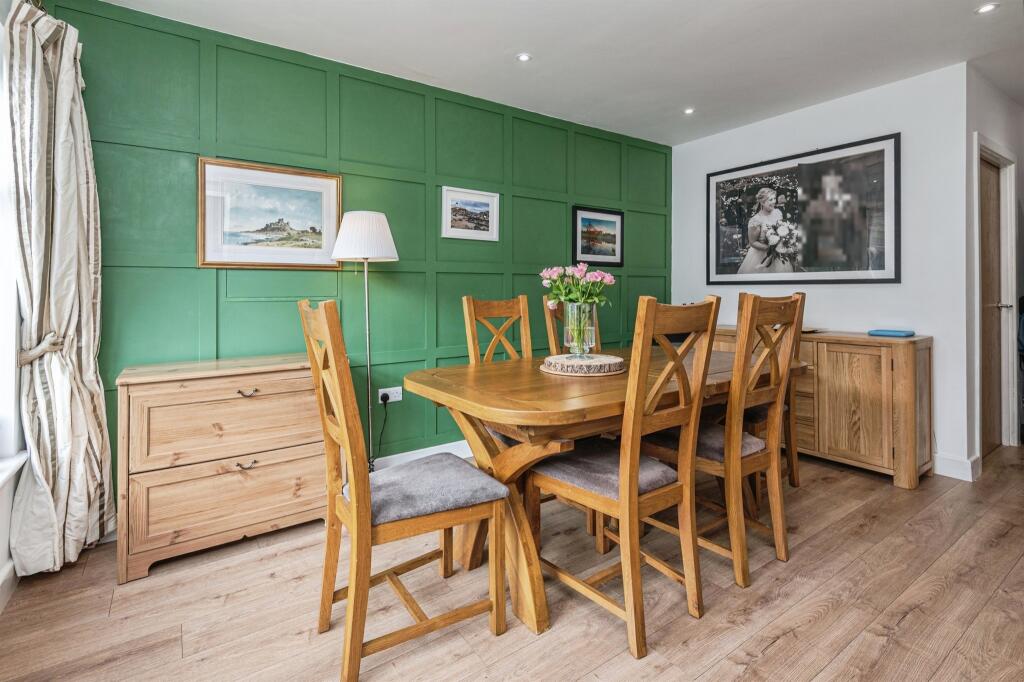 Additional image 4 of Moorside Court, Cleckheaton